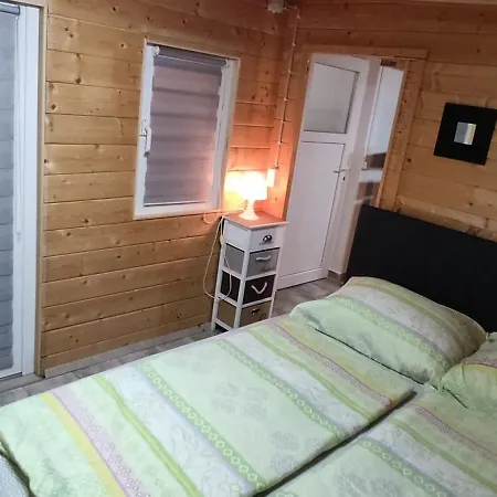 Apartmán Marilona Fuer 4-5 Personen Im Eg Direkt Am Vir