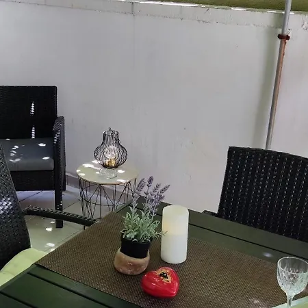 Marilona Fuer 4-5 Personen Im Eg Direkt Am *